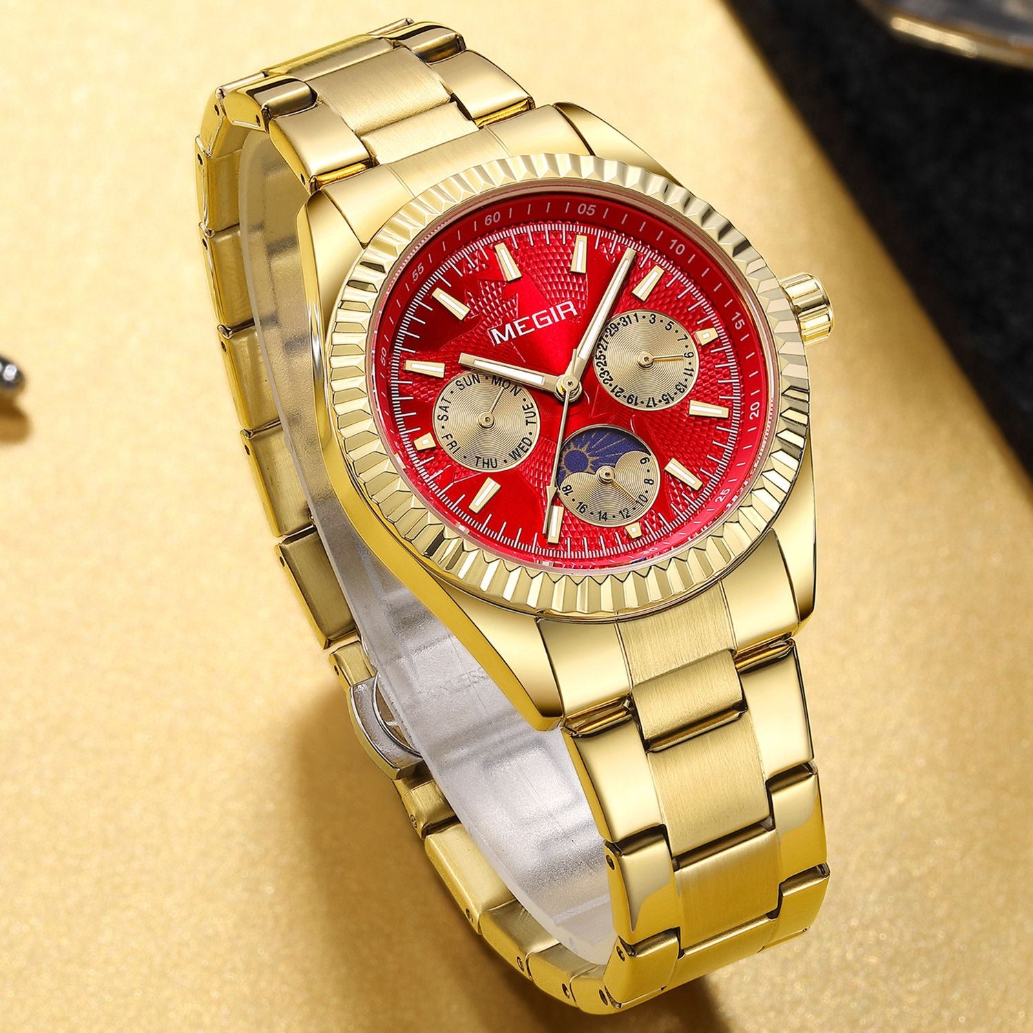 Luminous Quartz Men's Wristwatch